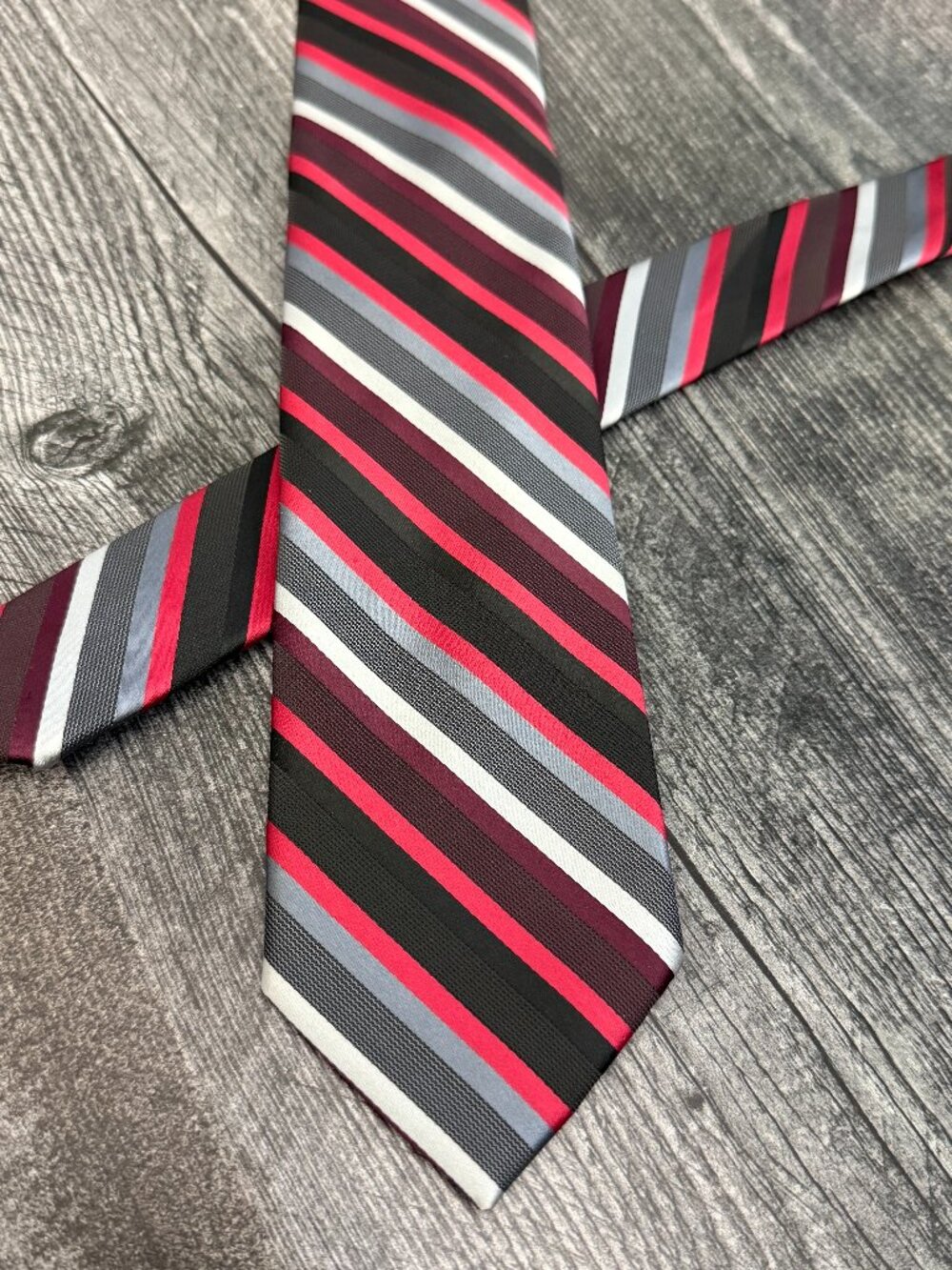 Billy London UK Striped Tie Red Black Gray Classic 3”